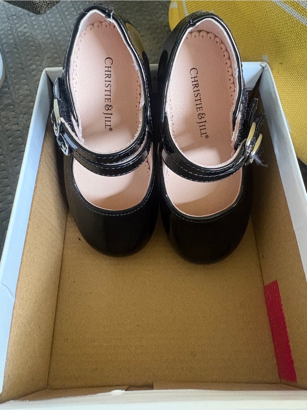 Girls' Black Patent Mary Jane Shoes